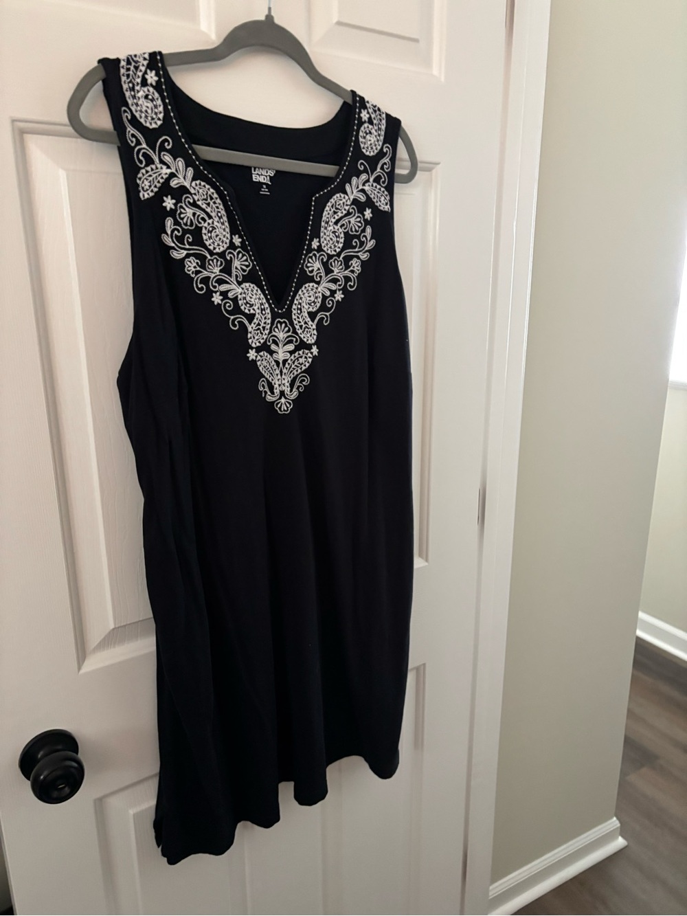 Coverup - 1X Lane Bryant Black Embroidered